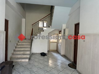 Quadrilocale in Vendita a Catania, 117'000&euro;, 115 m²
