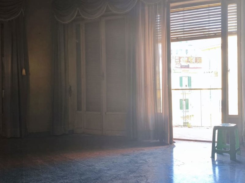 Appartamento in Vendita a Napoli, 640'000&euro;, 125 m²