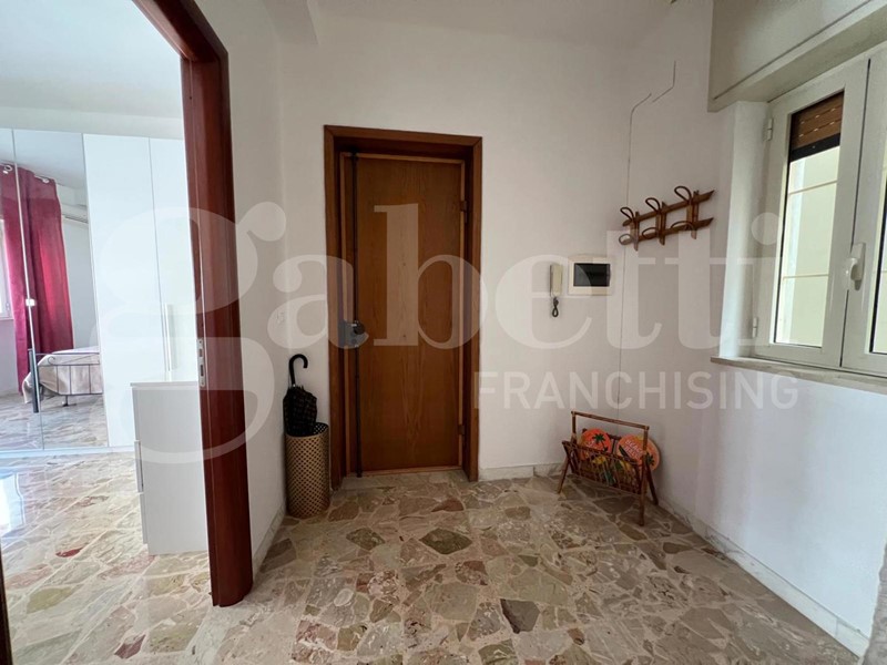 Bilocale in Vendita a Siracusa, 144'000&euro;, 74 m², arredato