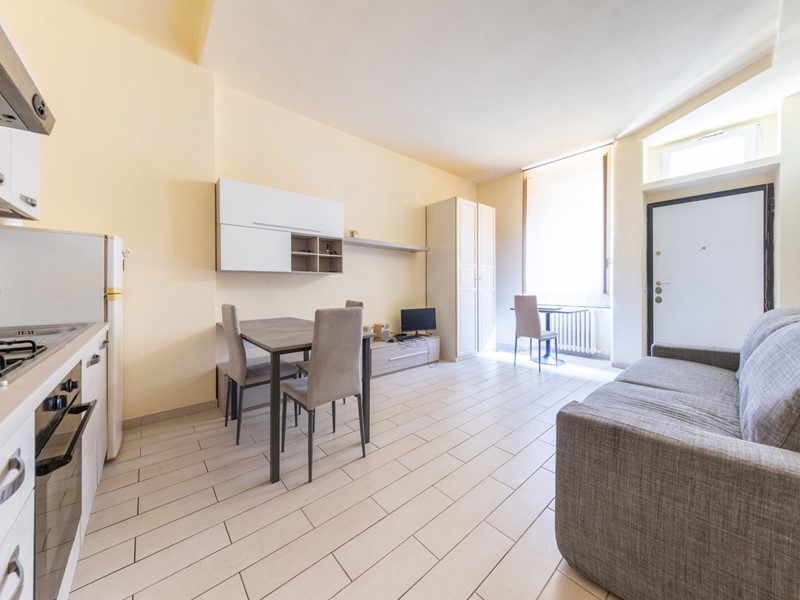 Monolocale in Vendita a Milano, 149'000&euro;, 37 m², arredato