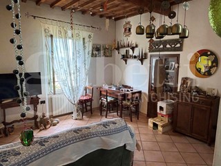 Quadrilocale in Vendita a Massa Marittima, 121'000&euro;, 70 m², arredato