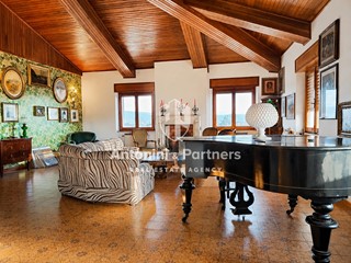 Appartamento in Vendita a Todi, 198'000&euro;, 338 m²