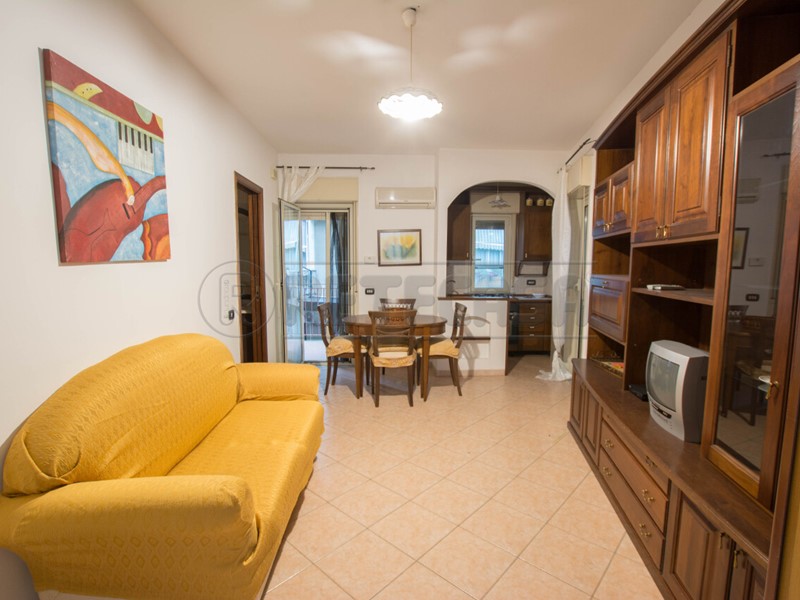 Bilocale in Affitto a Messina, 450&euro;, 60 m²