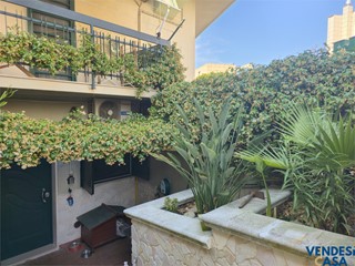 Quadrilocale in Vendita a Adelfia, 179'000&euro;, 145 m²