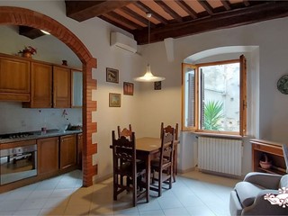 Appartamento in Vendita a San Gimignano, 170'000&euro;, 82 m²