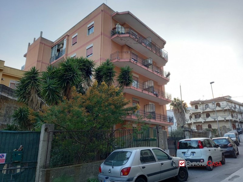 Quadrilocale in Vendita a Messina, 85'000&euro;, 120 m²