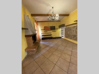 Appartamento in Vendita a Ameglia, 180'000&euro;, 106 m²