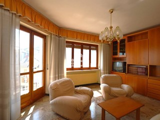 Quadrilocale in Vendita a Andrate, 32'000&euro;, 85 m²