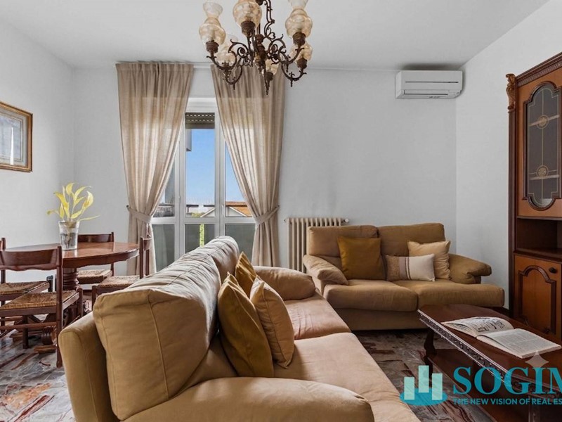 Trilocale in Vendita a Sesto San Giovanni, 279'000&euro;, 101 m²
