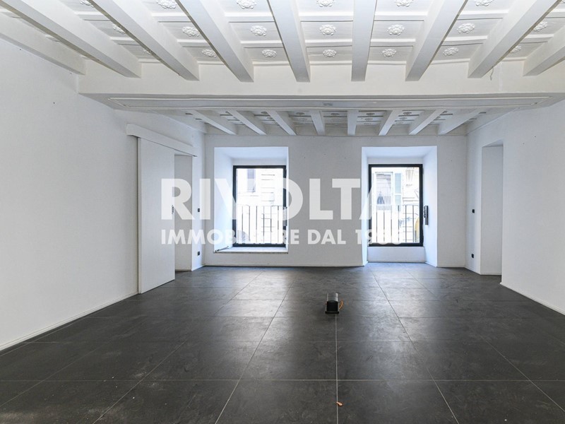 Appartamento in Affitto a Roma, 7'200&euro;, 180 m²