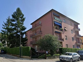 Trilocale in Vendita a Calolziocorte, 135'000&euro;, 100 m²
