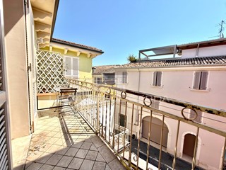 Bilocale in Vendita a Desenzano del Garda, 230'000&euro;, 46 m²