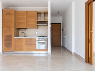 Bilocale in Vendita a Roma, 170'000&euro;, 48 m²