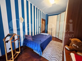 Appartamento in Vendita a Torino, 379'000&euro;, 141 m²