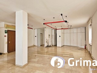 Appartamento in Vendita a Milano, 1'100'000&euro;, 215 m²