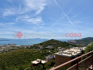 Quadrilocale in Vendita a Gaeta, 312'000&euro;, 130 m², arredato