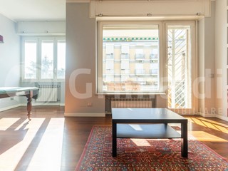 Trilocale in Affitto a Roma, 1'600&euro;, 106 m²