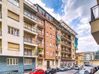 Bilocale in Vendita a Torino, 168'000&euro;, 60 m²