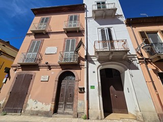 Quadrilocale in Vendita a Giulianova, 130'000&euro;, 130 m²