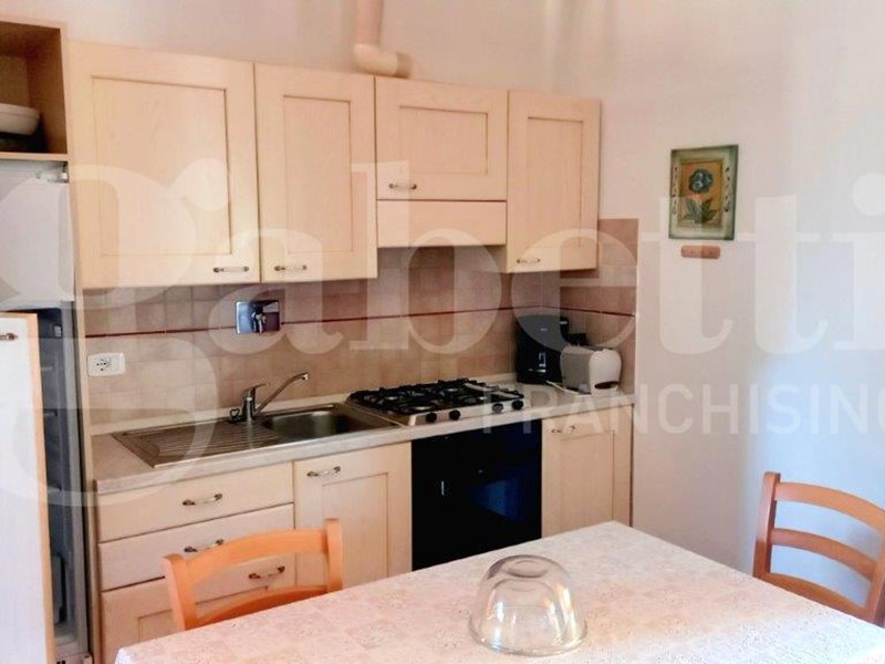 Monolocale in Vendita a Scarlino, 95'000&euro;, 43 m², arredato