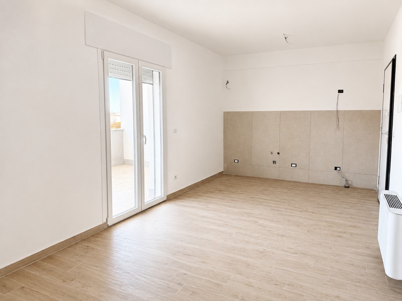 Trilocale in Vendita a Nettuno, 160'000&euro;, 70 m²