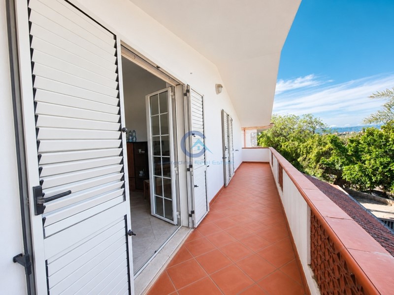 Trilocale in Vendita a Catanzaro, zona Fortuna, 90'000&euro;, 110 m²