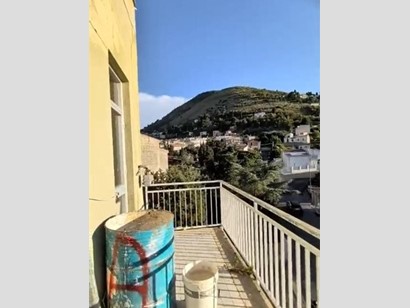 Appartamento in Vendita a Alcamo, 125'000&euro;, 215 m²