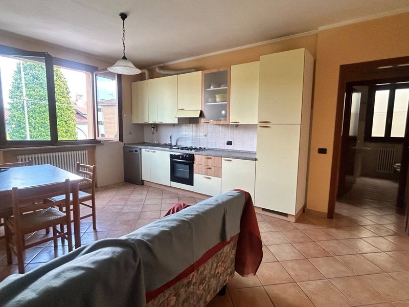 Bilocale in Vendita a Poviglio, 120'000&euro;, 55 m²