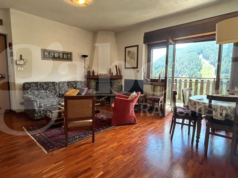 Bilocale in Affitto a Bardonecchia, 55 m², arredato, con Box