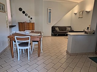 Quadrilocale in Affitto a Camaiore, zona Lido di Camaiore, 4'200&euro;, 60 m², arredato