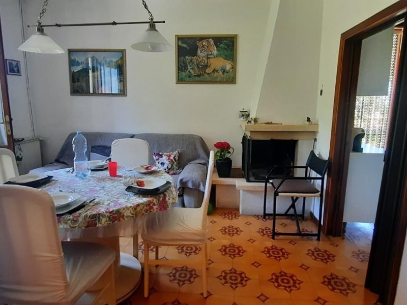 Appartamento in Vendita a Montopoli in Val d'Arno, zona San Romano, 178'000&euro;, 120 m², con Box