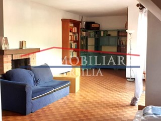 Appartamento in Vendita a Massa, 250'000&euro;, 182 m²