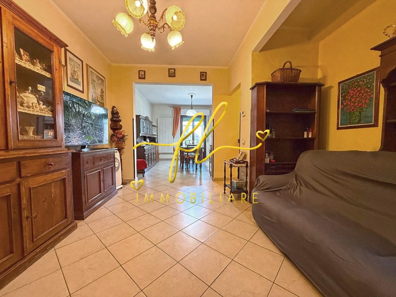 Quadrilocale in Vendita a Cecina, 169'000&euro;, 101 m²