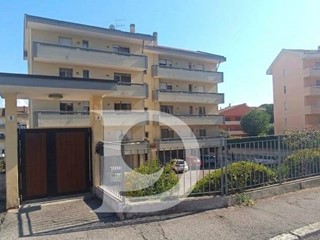 Quadrilocale in Vendita a Francavilla al Mare, 249'000&euro;, 121 m²