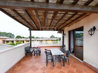 Trilocale in Vendita a Peschiera del Garda, 359'000&euro;, 100 m²