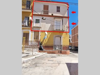 Quadrilocale in Vendita a San Nicandro Garganico, 20'000&euro;, 112 m²