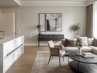 Trilocale in Vendita a Milano, 380'000&euro;, 72 m²