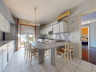 Trilocale in Vendita a Viareggio, 170'000&euro;, 78 m²