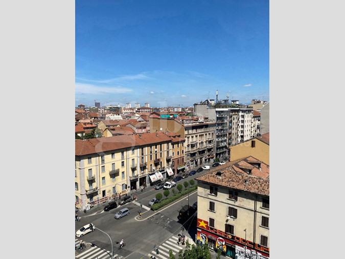 Bilocale in Affitto a Milano, 950&euro;, 70 m², arredato