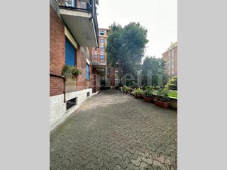 Monolocale in Affitto a Milano, 700&euro;, 40 m², arredato