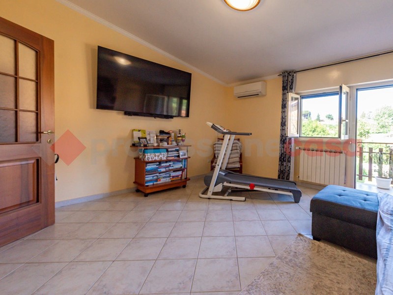 Trilocale in Vendita a Zagarolo, 149'000&euro;, 89 m², arredato