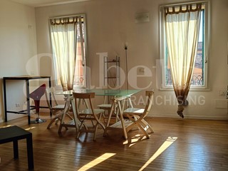 Monolocale in Affitto a Bologna, 1'000&euro;, 35 m², arredato