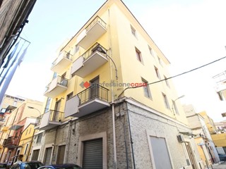 Appartamento in Vendita a Foggia, 125'000&euro;, 165 m²