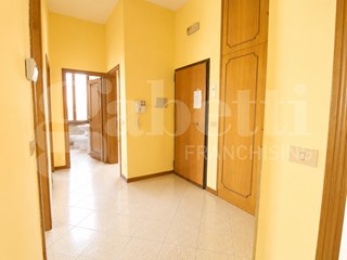Quadrilocale in Vendita a Bologna, 269'000&euro;, 109 m²