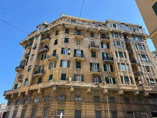 Appartamento in Affitto a Genova, zona Foce, 800&euro;, 90 m²