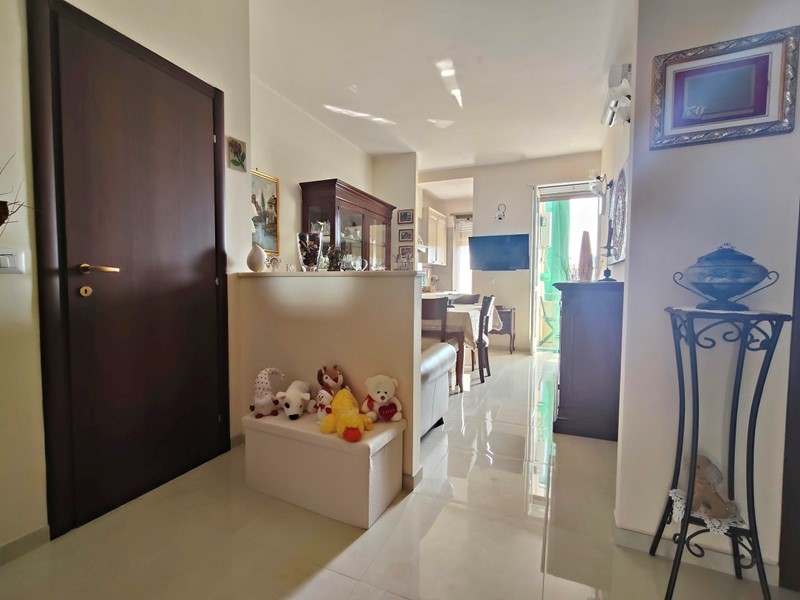 Bilocale in Vendita a Torino, 125'000&euro;, 63 m²