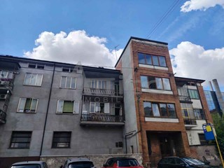 Appartamento in Vendita a Rovigo, 90'000&euro;, 100 m²