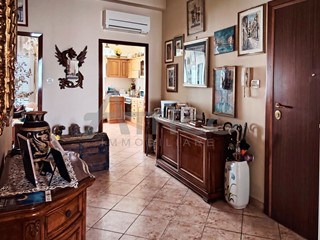 Appartamento in Vendita a Rovigo, 130'000&euro;, 130 m²