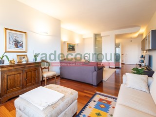Appartamento in Vendita a Livorno, zona goito, 520'000&euro;, 170 m², con Box