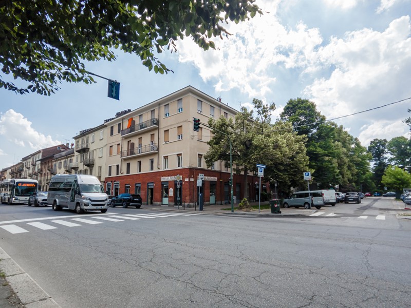 Trilocale in Vendita a Torino, zona Precollina, 165'000&euro;, 65 m²